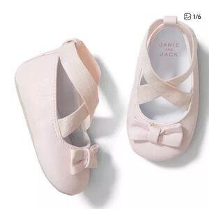 Janie and Jack Soft Pink Baby Ballet Crib Shoes 3-6 Months